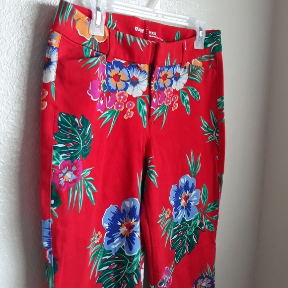 Old Navy Pants - Old Navy Pixie Mid Rise Ankle Pants Size 10
